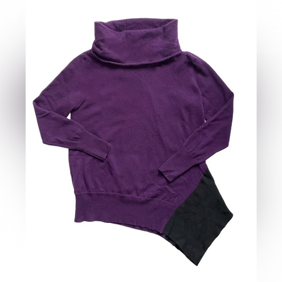 Bloomingdale's Sweaters - Bloomingdale’s C Cashmere Sweater asymmetrical colour block purple Cowlneck